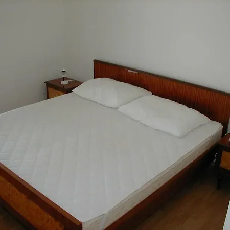 Apartment Natalija Murter